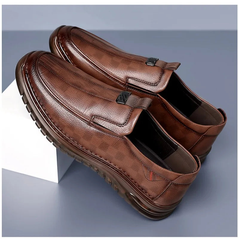 Vanguard Retro Leather Loafers - Soft-Soled Slip-On Business & Casual Shoes for Men